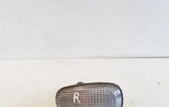 Opel Zafira A Front fender indicator light