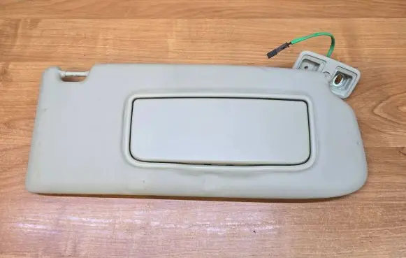 Volvo XC60 Sun visor