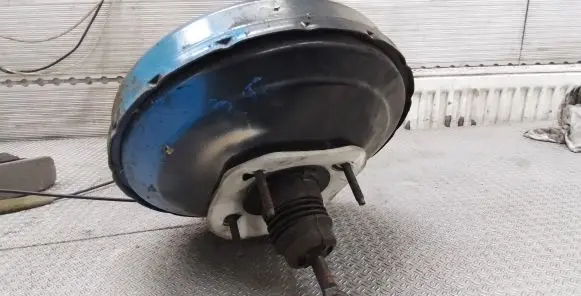 Chrysler Voyager Brake booster E0204022033