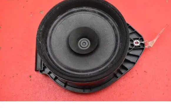 Opel Insignia A Subwoofer speaker 26681495