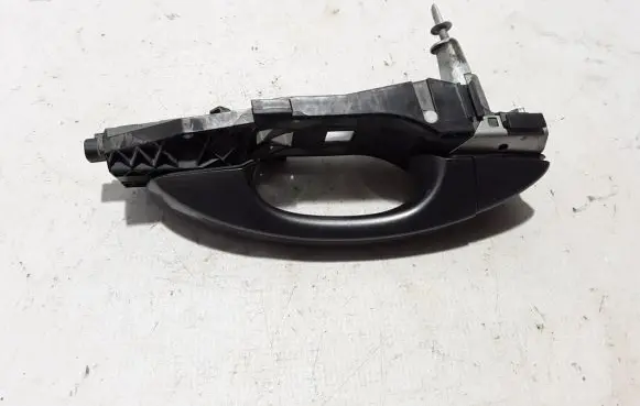 Skoda Karoq Front door exterior handle