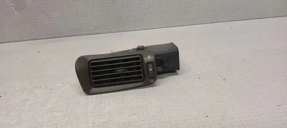 Volvo V70 Dash center air vent grill 9158448