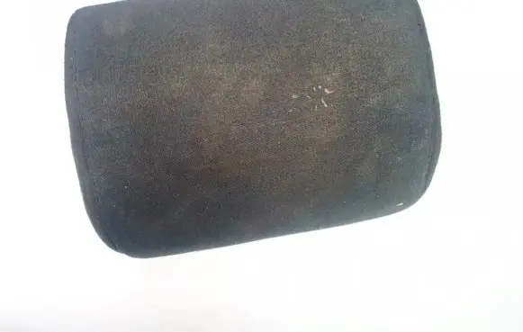 Toyota Avensis T250 Front seat headrest 