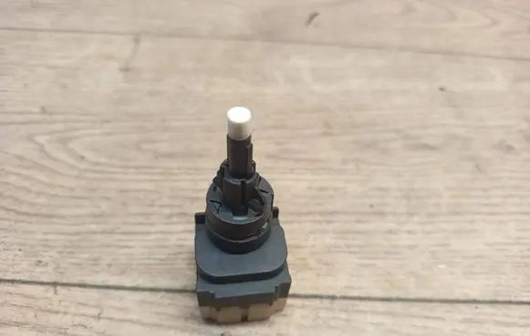 Seat Ibiza III (6L) Brake pedal sensor switch 24761