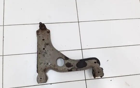 Opel Astra H Front lower control arm/wishbone