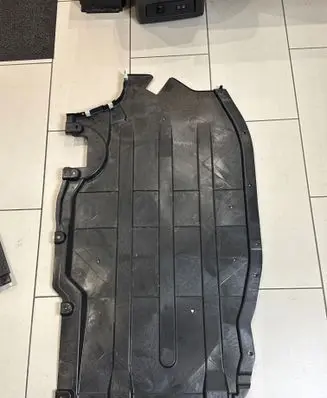 BMW X7 G07 Pickup box liner 9477806