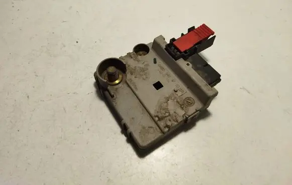 Mercedes-Benz S W220 Fuse 0005404750