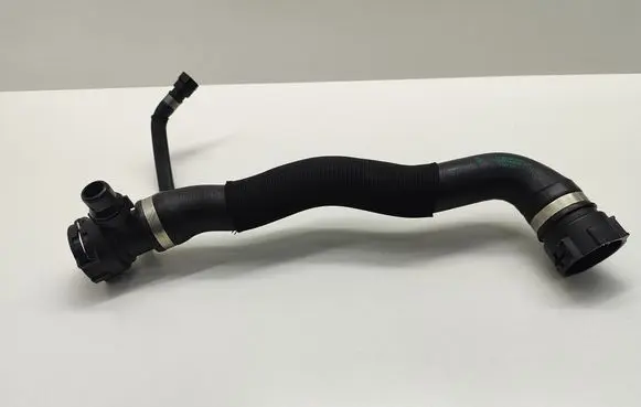 BMW 5 F10 F11 Engine coolant pipe/hose 8513603 851360302 1712851360302