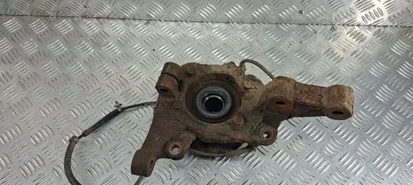 Front wheel hub