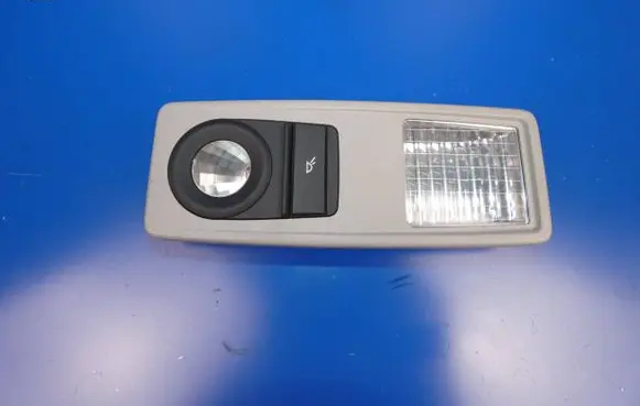 BMW X3 F25 Other interior light 9215624 18900240 CAN04229101000747