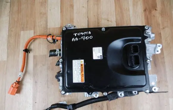 Toyota Corolla E210 E21 Voltage converter inverter G920002120