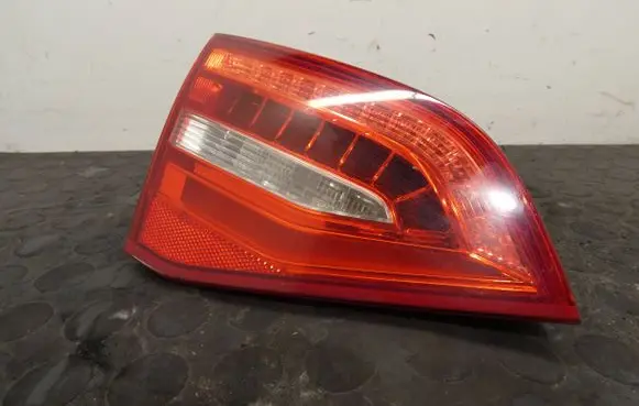 Audi A4 S4 B8 8K Tailgate rear/tail lights 8K9945093E