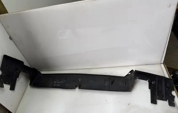 BMW X3 G01 Intercooler air guide/duct channel 7399997 11563810