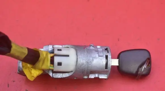 Citroen C3 Ignition lock N0501363