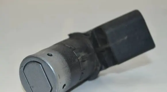 Audi A4 S4 B7 8E 8H Parking PDC sensor 4B0919275B PA66GF30