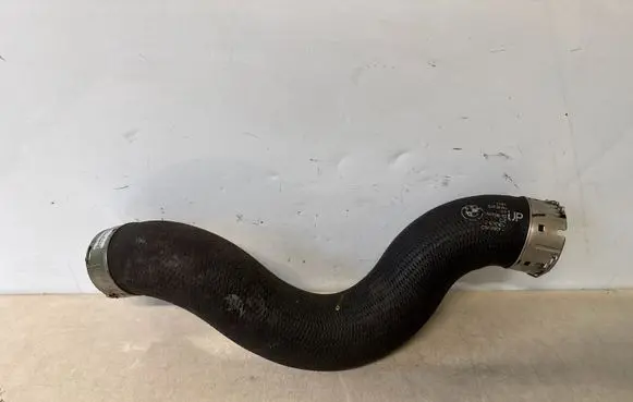 Intercooler hose/pipe