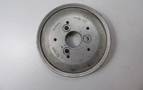 Audi A4 S4 B6 8E 8H Power steering pump pulley 059145255