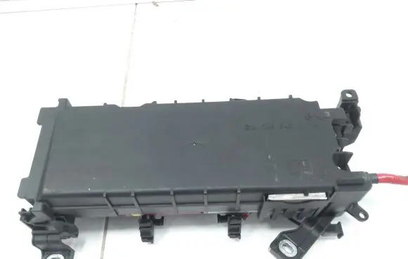 Mercedes-Benz GLA W156 Fuse box set A2465402714