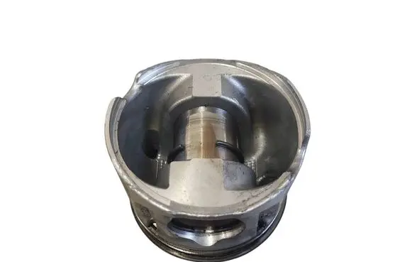 Renault Trafic II (X83) Piston 0000