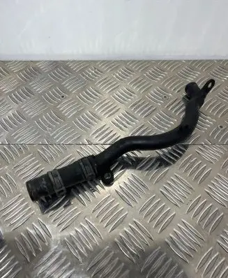 Audi A6 C7 Engine coolant pipe/hose 06E121044G