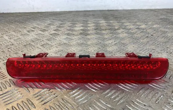 KIA Sportage Third/center stoplight 927003W0 F9162513302