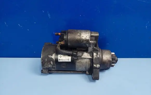 Nissan Almera Tino Starter motor 23300WD000 M008T75371