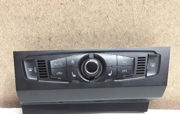 Audi A4 S4 B8 8K Climate control unit 8T1820043AA