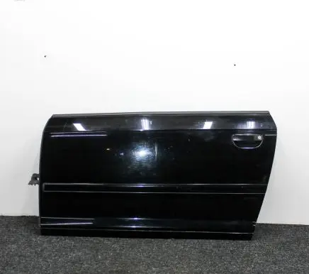 Audi A3 S3 8P Front door