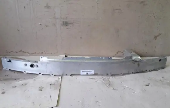 Mercedes-Benz C W205 Front bumper cross member a2056207901