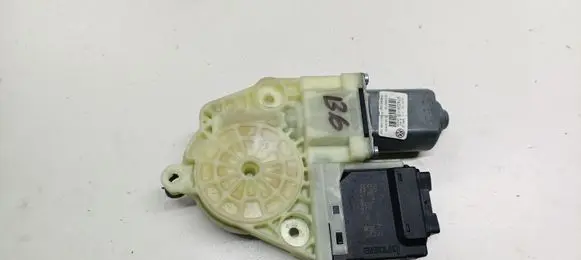 Volkswagen PASSAT B6 Rear door window regulator motor 3C0959704