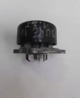 Nissan Juke I F15 Water pump 15300A0196