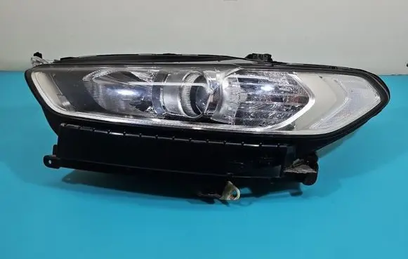 Ford Mondeo MK V Headlight/headlamp DS73-13W030-EA IMPRK1504643