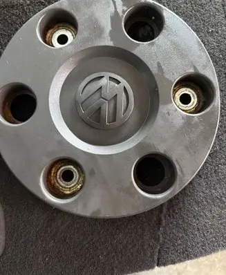Mercedes-Benz Sprinter W906 Original wheel cap 9064000225