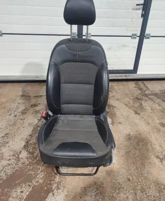 KIA Niro Front driver seat 