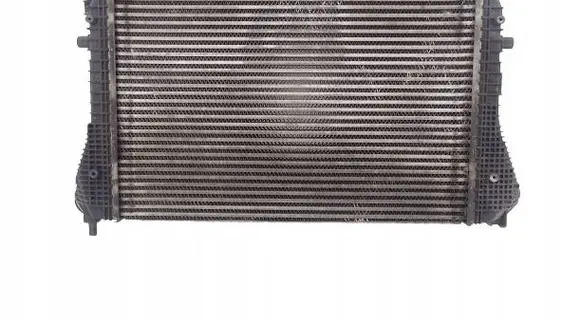 Volkswagen PASSAT B6 Intercooler radiator 3C0145805AM