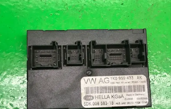 Volkswagen Golf V Comfort/convenience module 1K0959433AK 5DK008583 5DK00858318