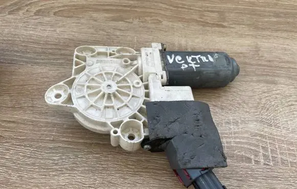 Opel Vectra C Rear door window regulator motor 24414777 02042117