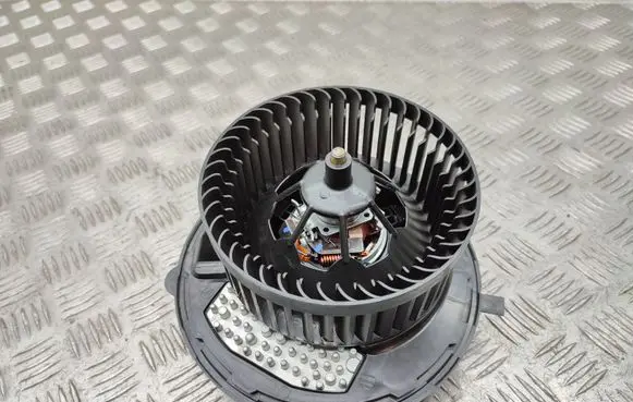 Volkswagen T-Roc Heater fan/blower 5Q0181902H 5WA907521