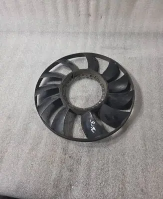 Audi A6 S6 C5 4B Fan impeller 