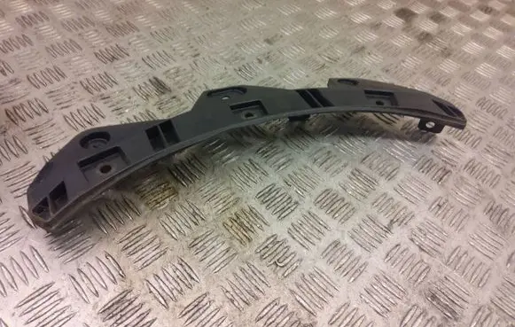 Mazda CX-3 Fender mounting bracket d10f51u30