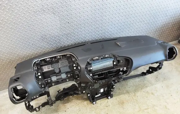 Citroen C4 III e-C4 Dashboard 9833709780