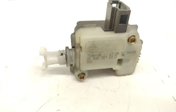 Loading door lock