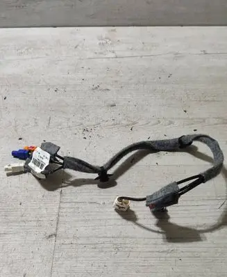 Peugeot 308 Sound system wiring loom 98096A P4115627401