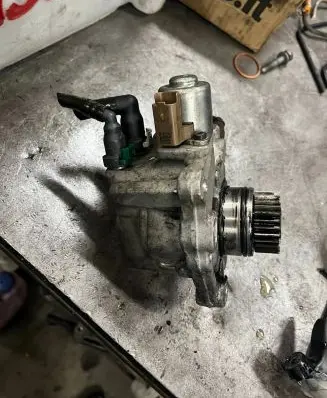 Citroen Jumper Fuel injection high pressure pump 28384347 738047
