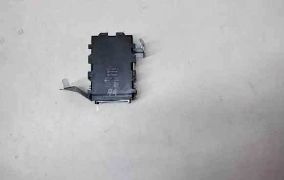 Toyota Hilux (AN120, AN130) Gateway control module 8910071011 50136978 TA9079