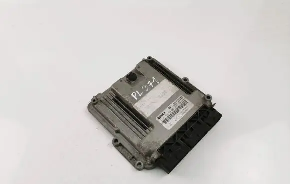 Renault Scenic III - Grand scenic III Engine control unit/module ECU 237101074R 0281018284