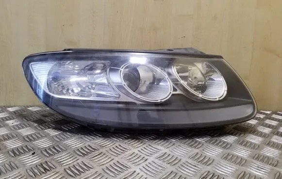 Hyundai Santa Fe Headlight/headlamp 921022BXXX