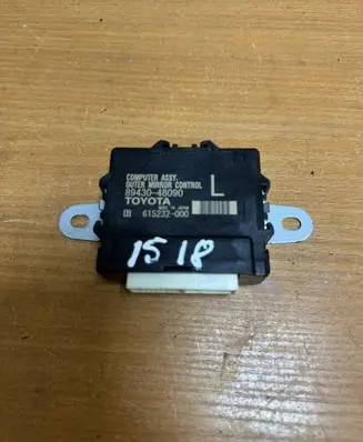 Lexus RX 450H Wing mirror control module 8943048090