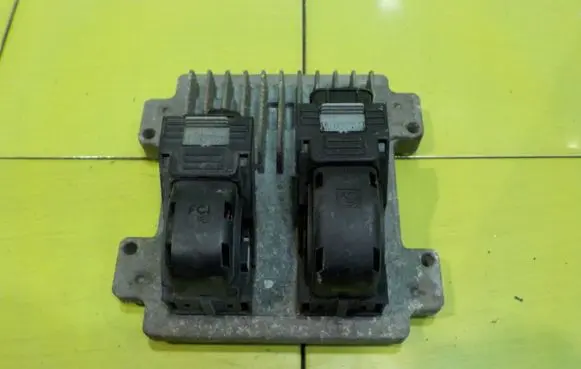 Opel Corsa D Engine control unit/module 55485171