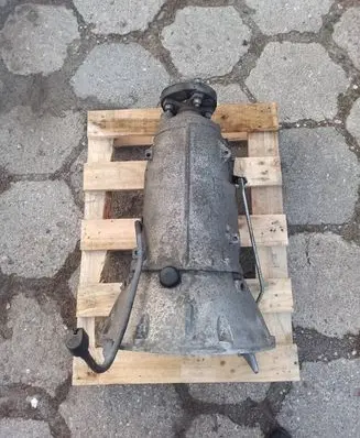 Mercedes-Benz E AMG W210 Manual 4 speed gearbox 2092700100